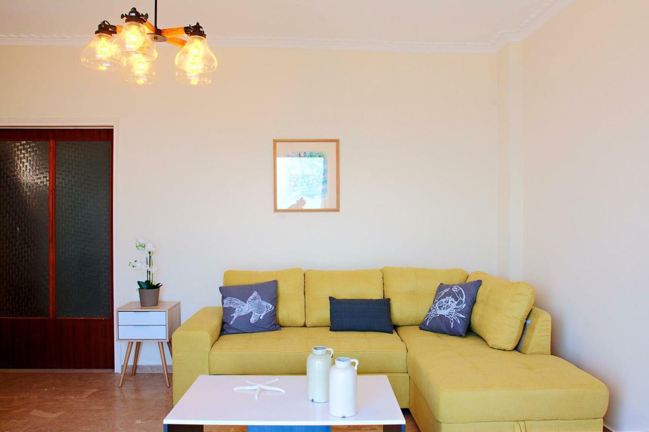 T8 Apartment On The Beach Benitses  Extérieur photo
